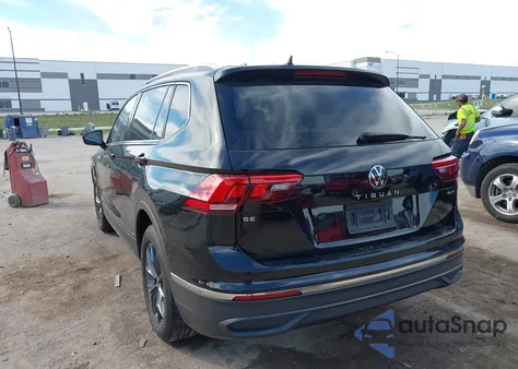 2022 Volkswagen Tiguan 2.0T Se из США, поврежденный, VIN 3VV2B7AX4NM102883